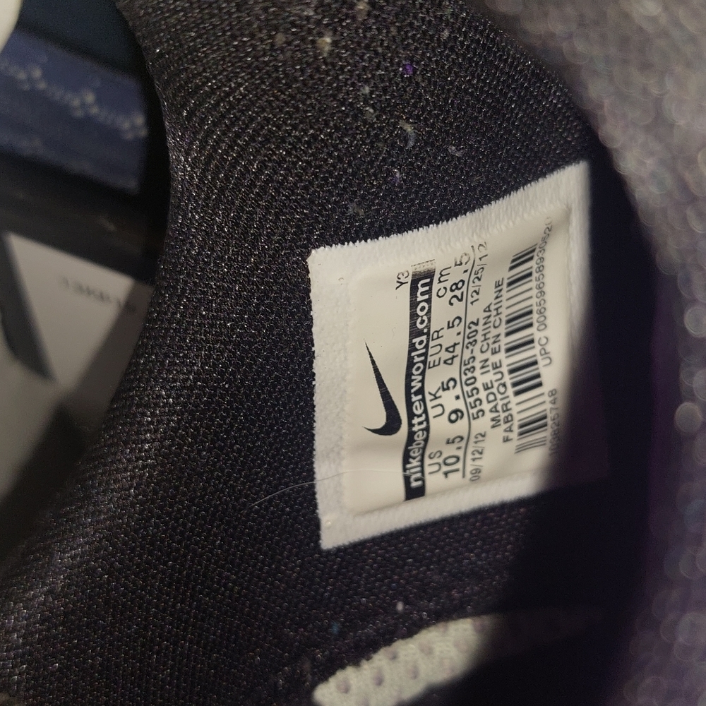 Kobe 8 Easter - image 3